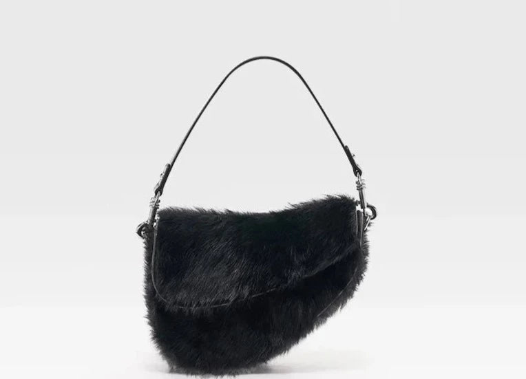 GENUINE LEATHER SADDLE FUR SHOULDER BAG