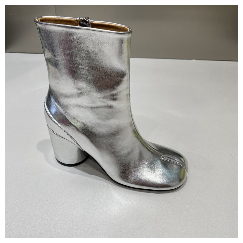 Beta ankle leather boots