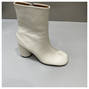 Beta ankle leather boots